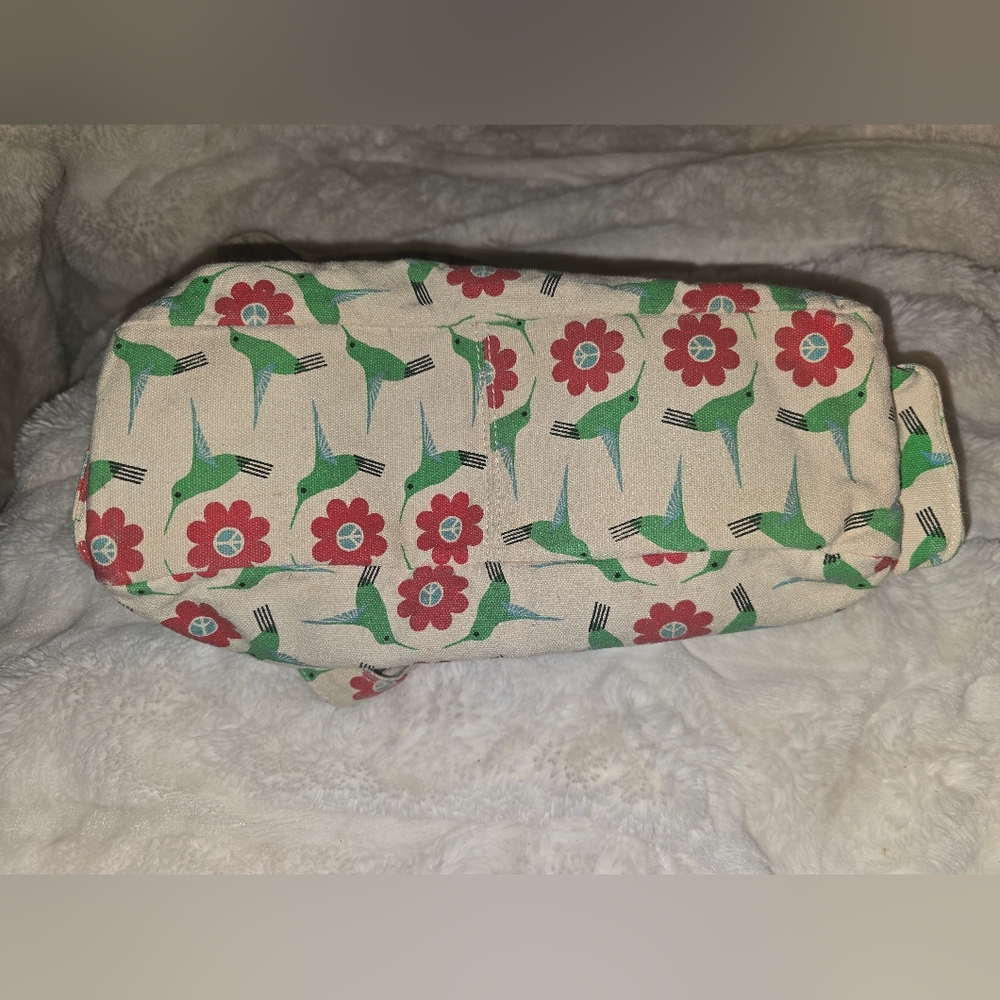 Bungalow 360 Cream and Red Floral Hummingbird Purse - Picture 7 of 13